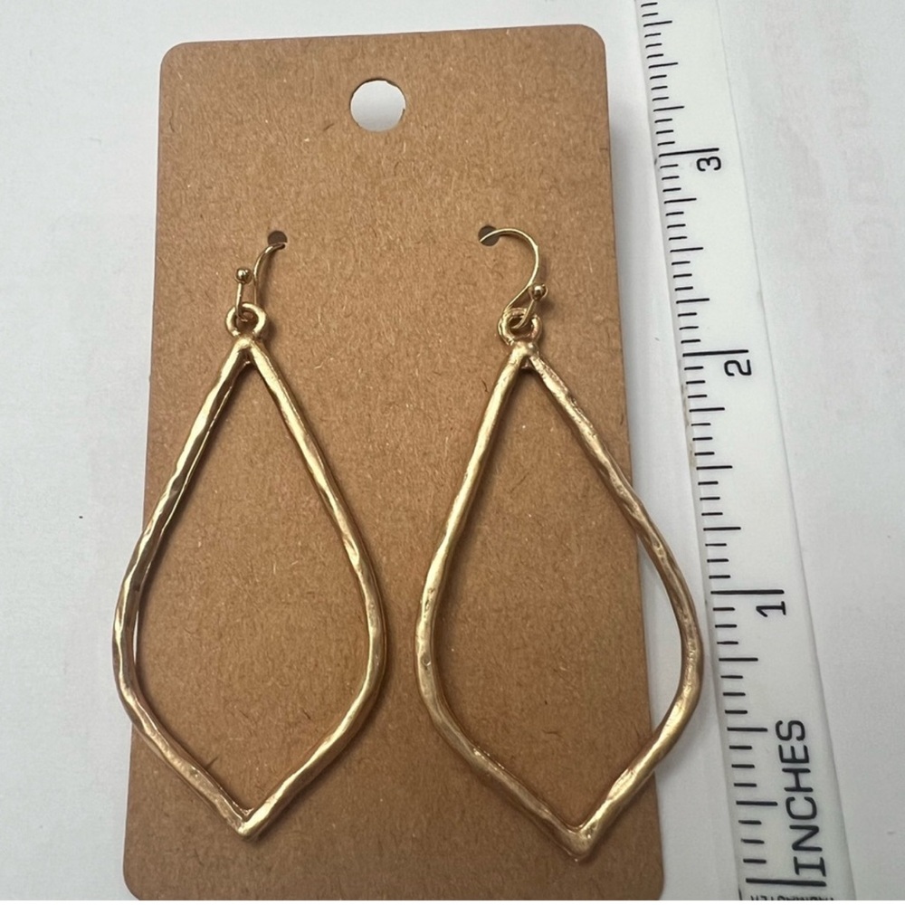 Rose gold tone teardrop earrings. Hammered metal finish, boho NEW pierced ears